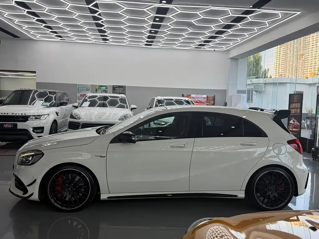 Mercedes-Benz A-Class AMG (Import) — миниатюра 7