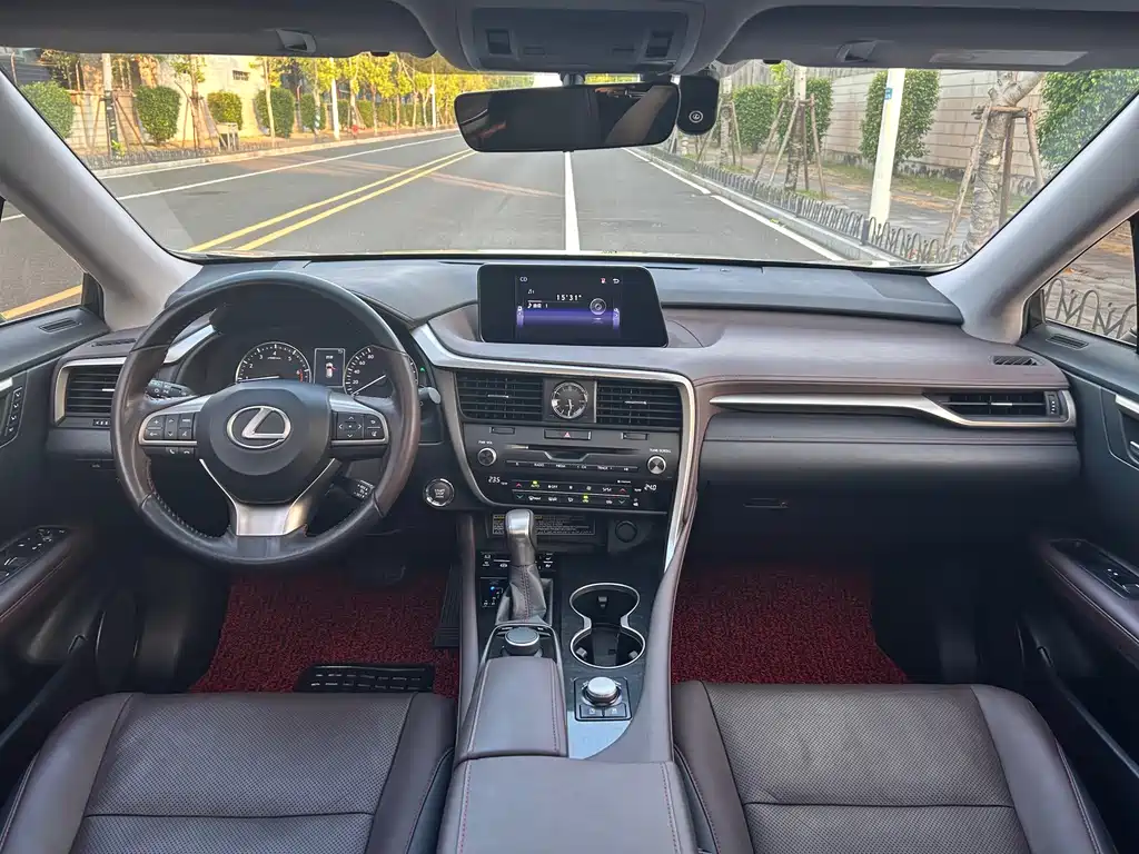 Lexus RX — миниатюра 5
