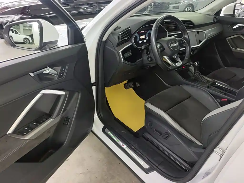 Audi Q3 — миниатюра 16