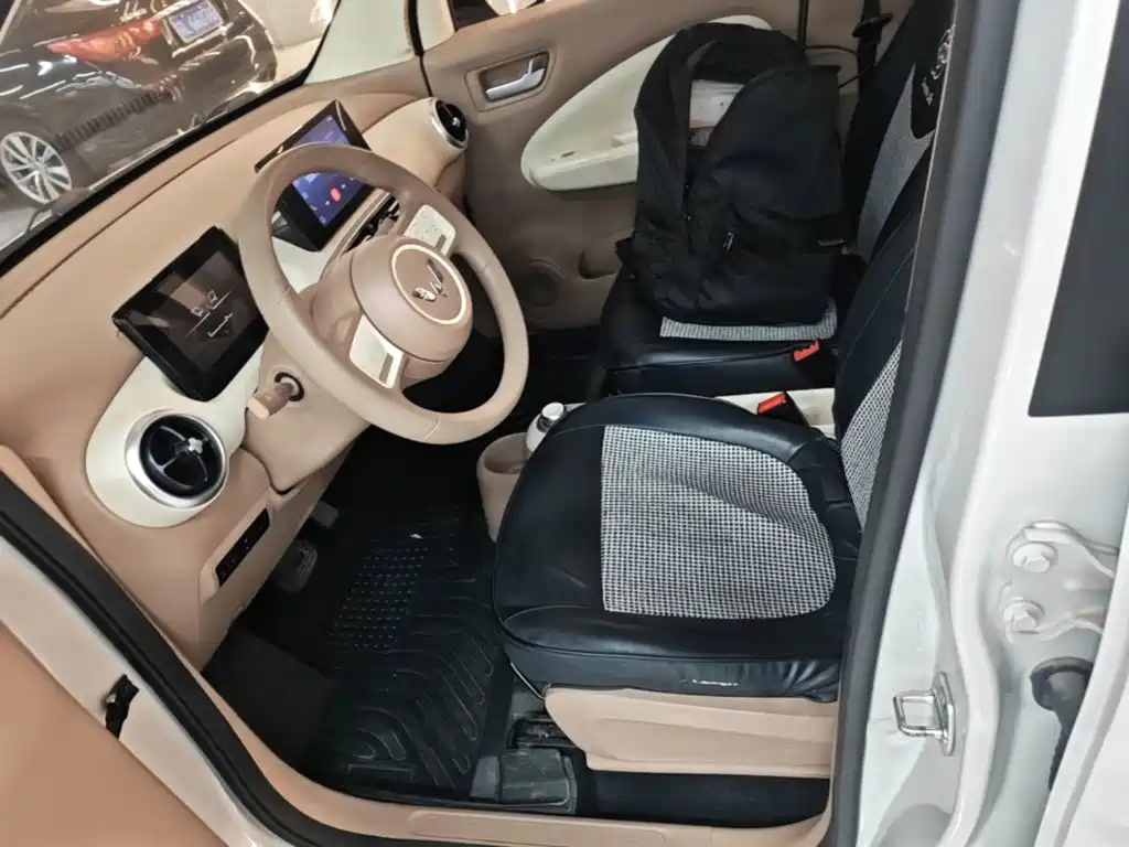 Wuling MINIEV — миниатюра 15