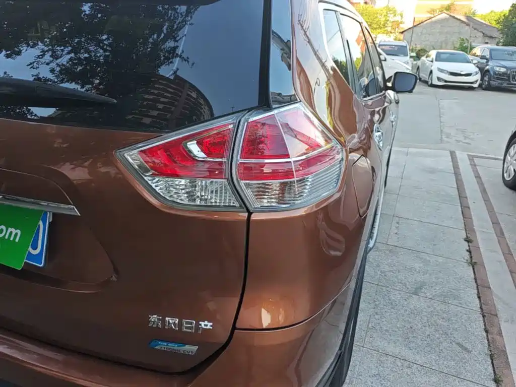 Nissan X-Trail — миниатюра 8