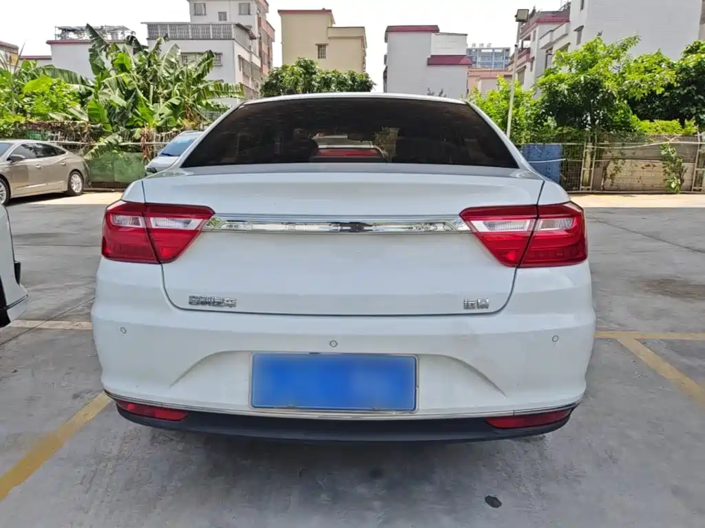 Geely Vision — миниатюра 6