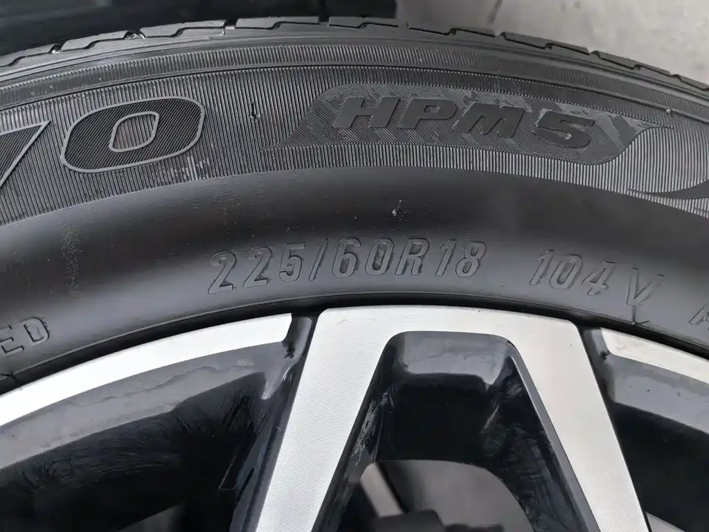 Roewe iMAX8 New Energy — миниатюра 24