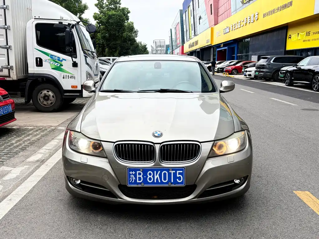 BMW 3 Series (Import) — миниатюра 2