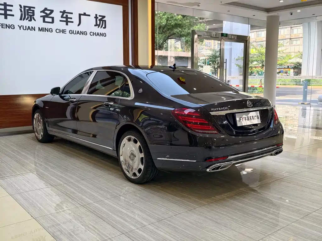 Mercedes-Benz S-Class — миниатюра 31
