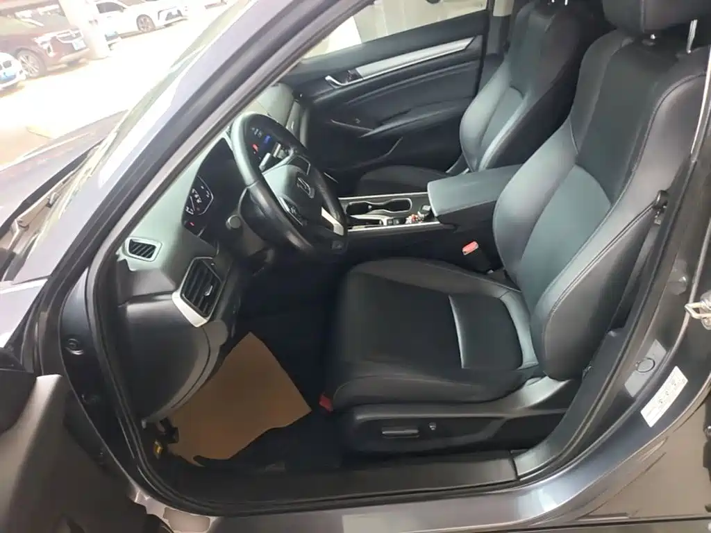 Honda Accord — миниатюра 15