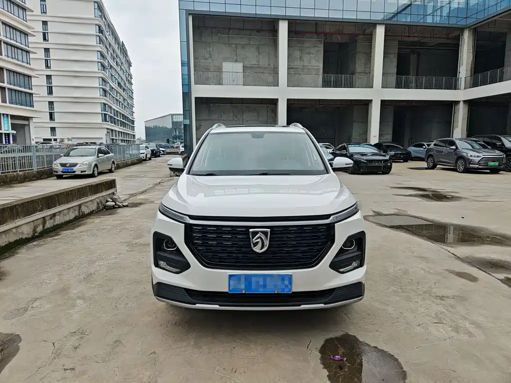 BAOJUN 530