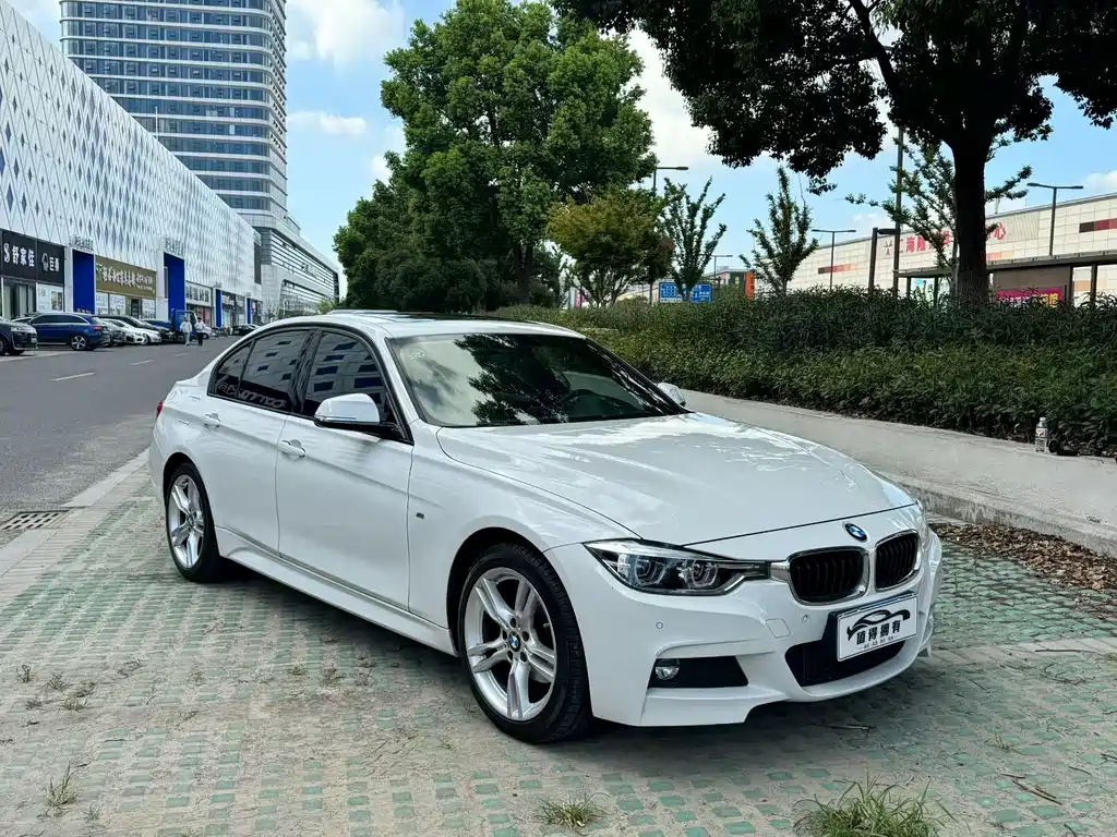 BMW 3 Series — миниатюра 3