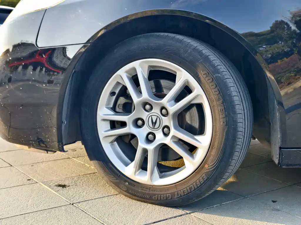 Acura TL — миниатюра 6