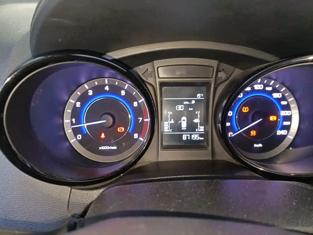Changan CS15 — миниатюра 7