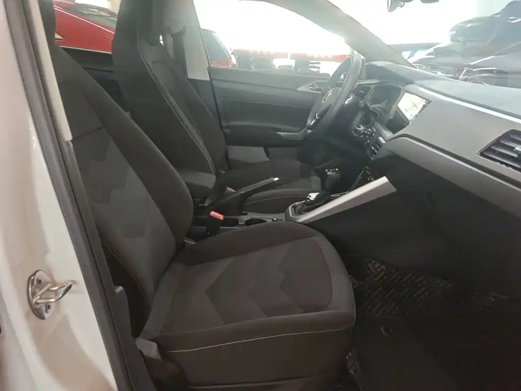 Volkswagen Polo — миниатюра 25