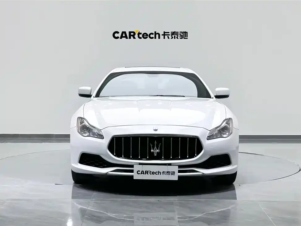 Купить Maserati Quattroporte
