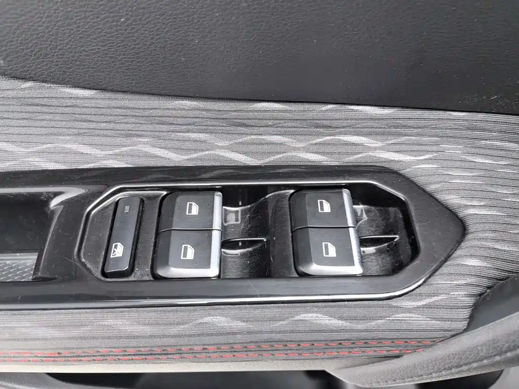 Haima Haima 8S — миниатюра 9