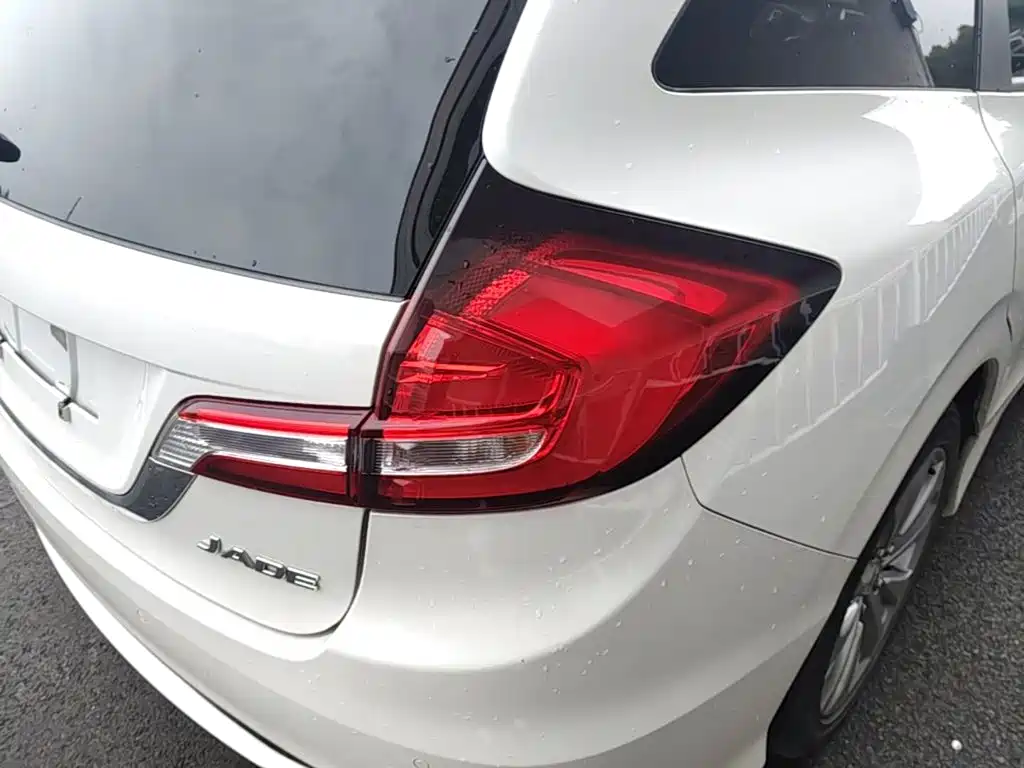 Honda Jade — миниатюра 8