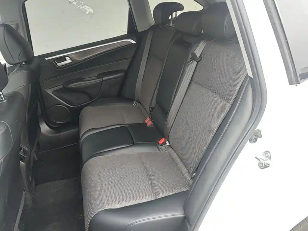 Honda Jade — миниатюра 17