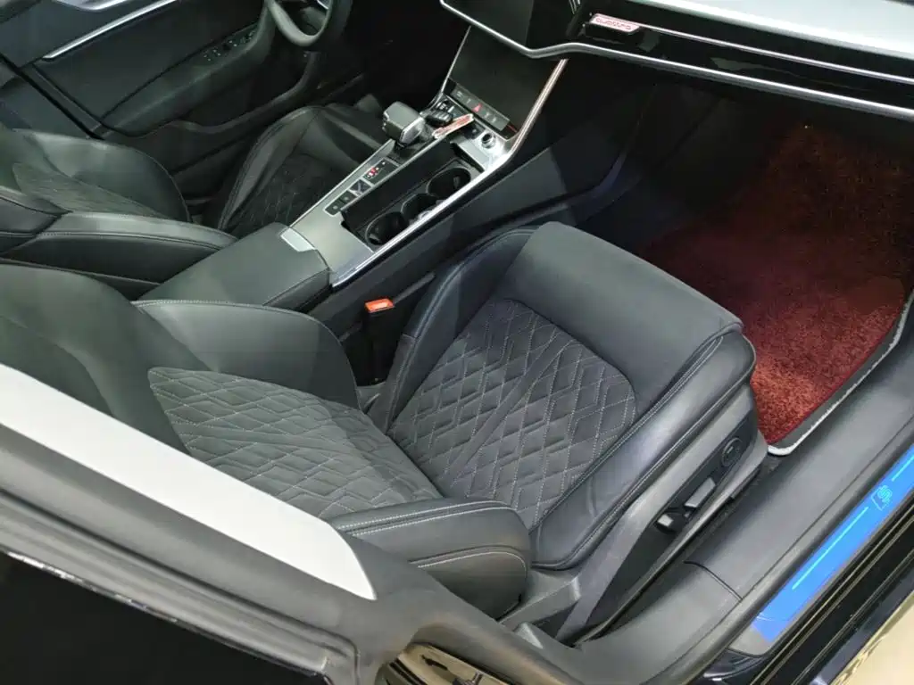 Audi A7L — миниатюра 25