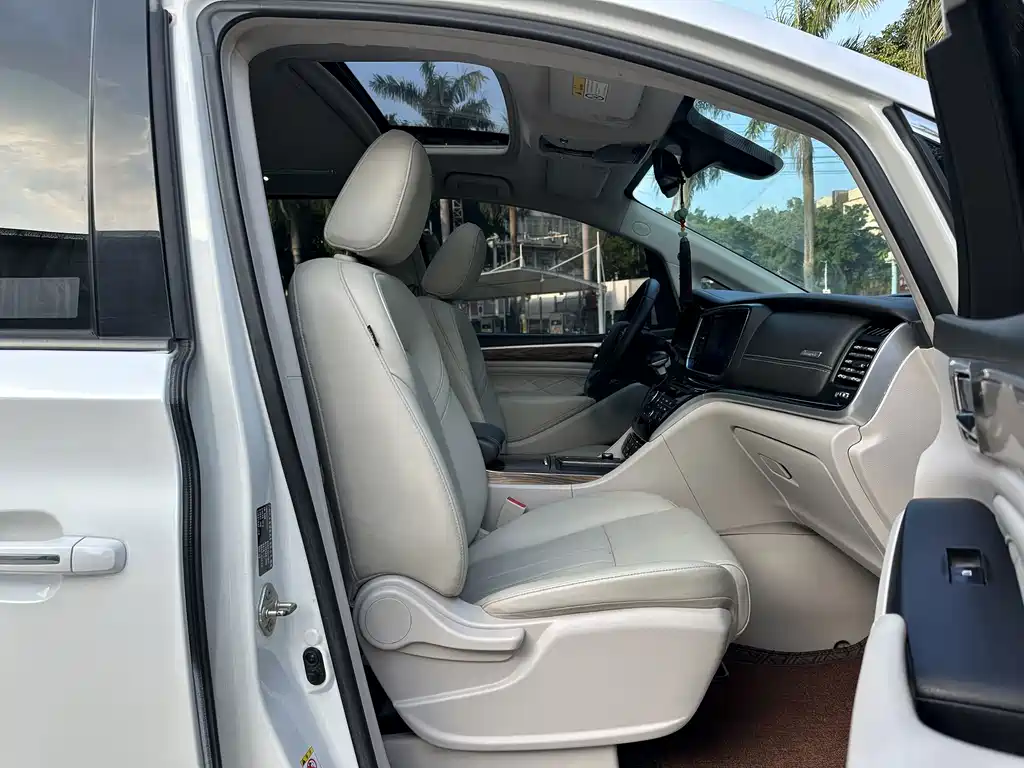 GAC Motor Trumpchi M8 — миниатюра 12