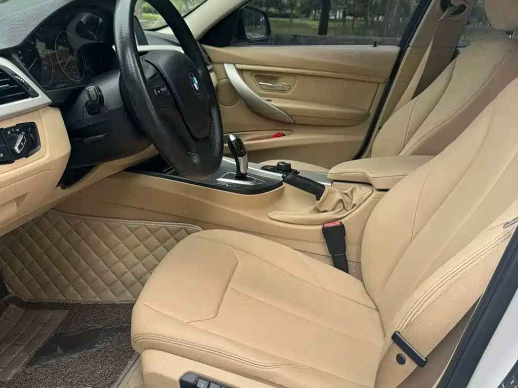 BMW 3 Series — миниатюра 13