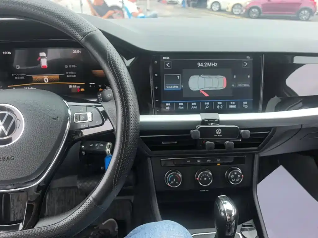 Volkswagen Lavida — миниатюра 10