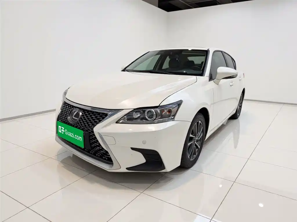 Lexus CT 2018