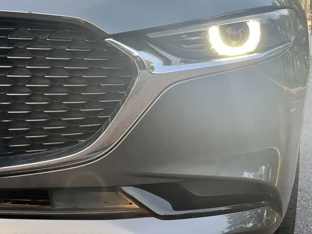 Mazda 3 Axela — миниатюра 4