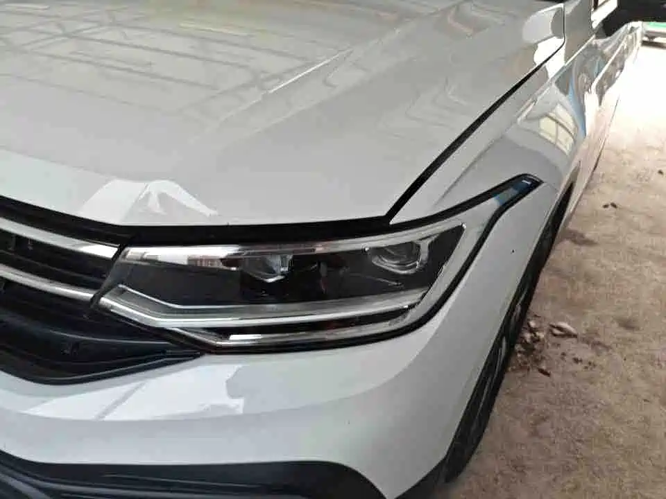 Volkswagen Tiguan L — миниатюра 3