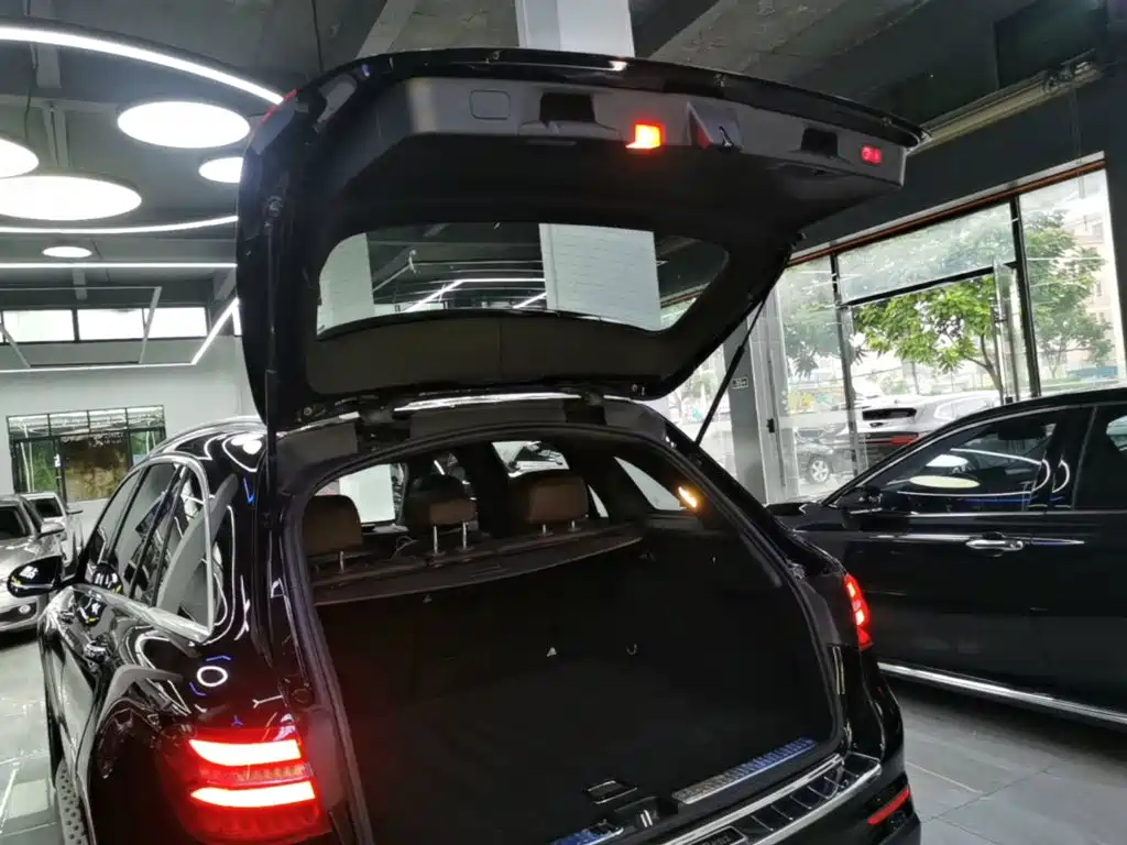 Mercedes-Benz GLC — миниатюра 19