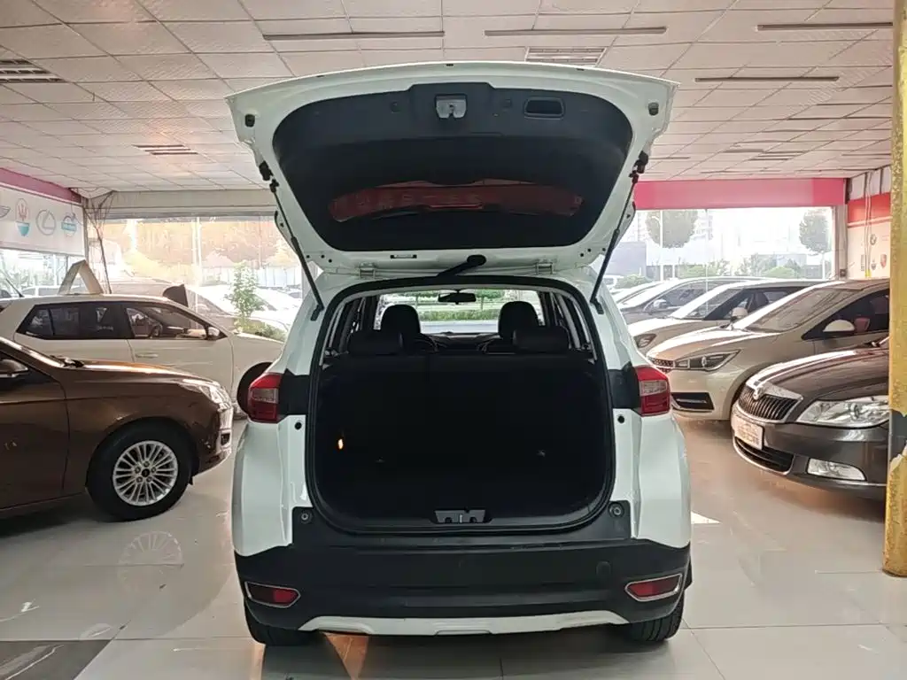 Changan CS15 — миниатюра 19