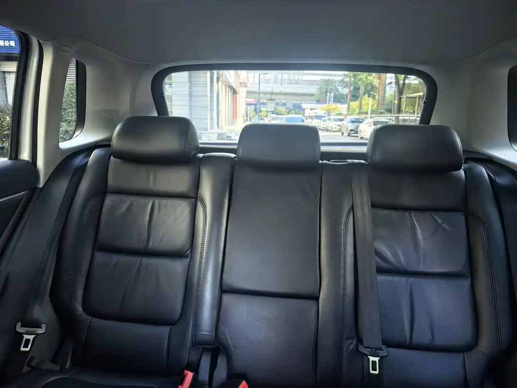 Volkswagen Tiguan — миниатюра 16