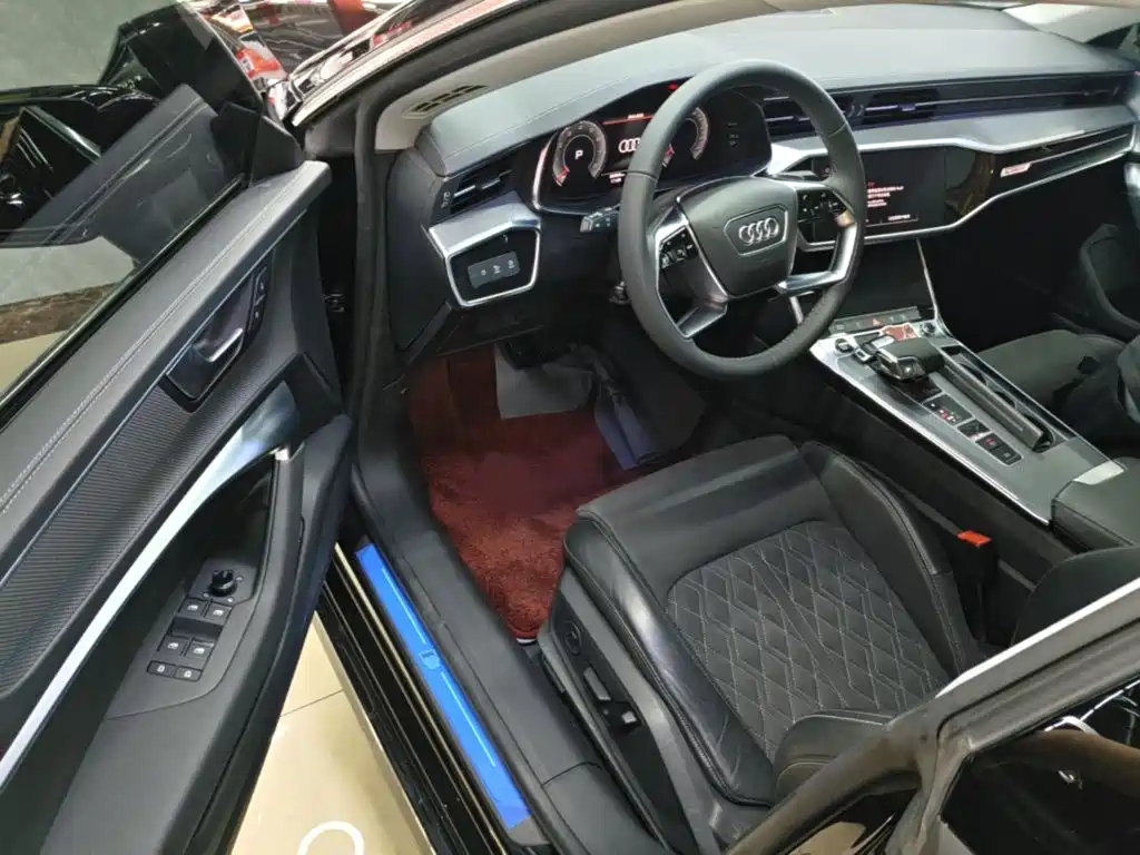 Audi A7L — миниатюра 16