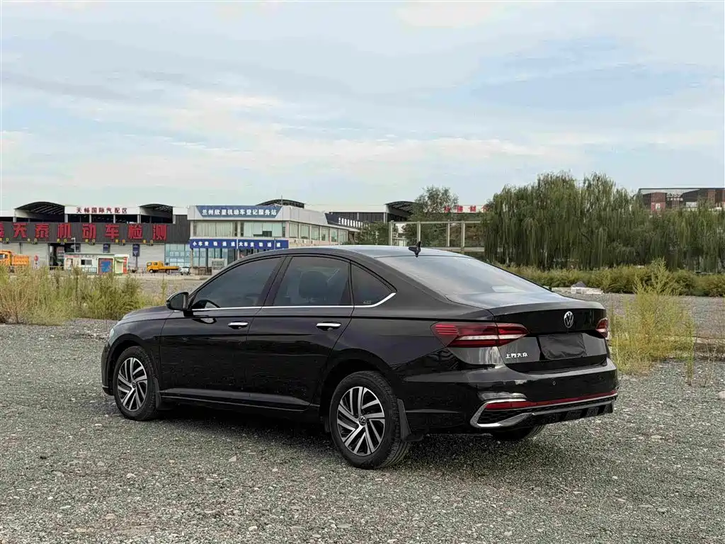 Volkswagen Lavida — миниатюра 6