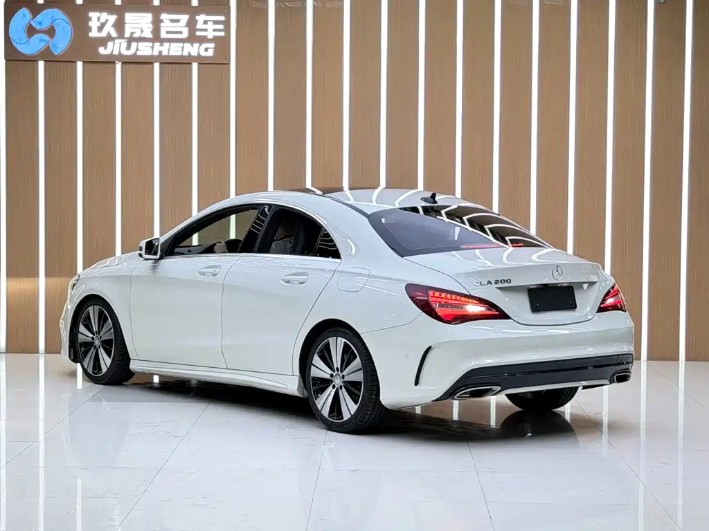 Mercedes-Benz CLA (Import) — миниатюра 6
