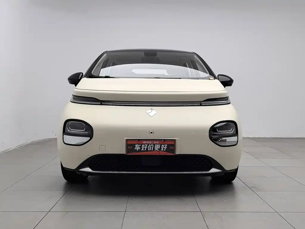 Baojun Yunduo — миниатюра 3