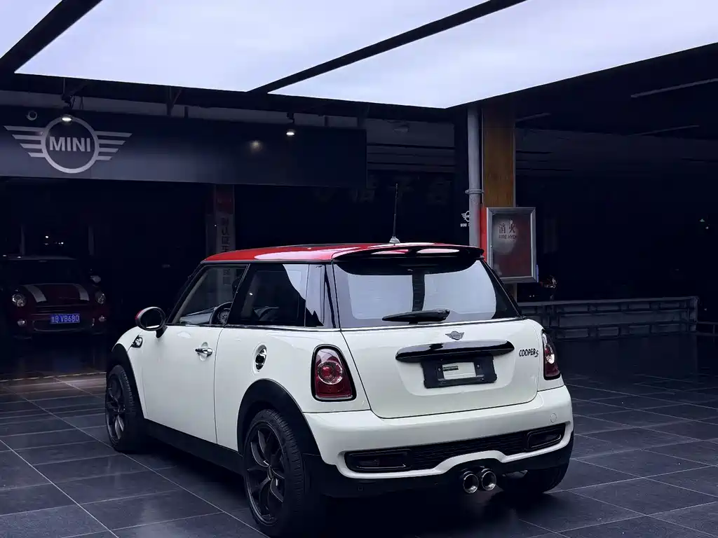 MINI Mini — миниатюра 8