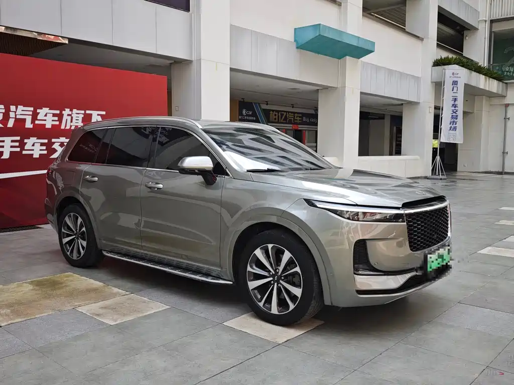 Li Auto Li ONE — миниатюра 3