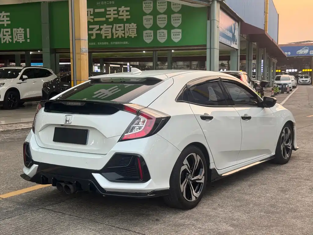 Honda Civic — миниатюра 8
