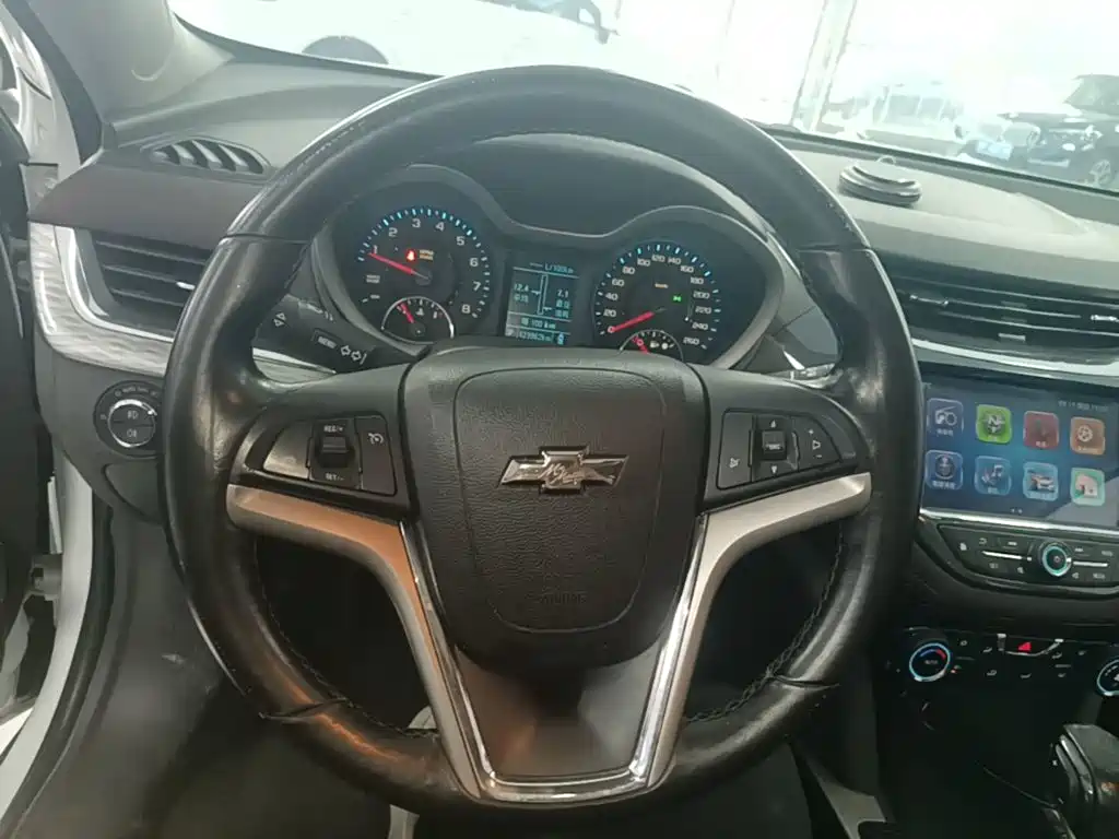 Chevrolet Malibu — миниатюра 11