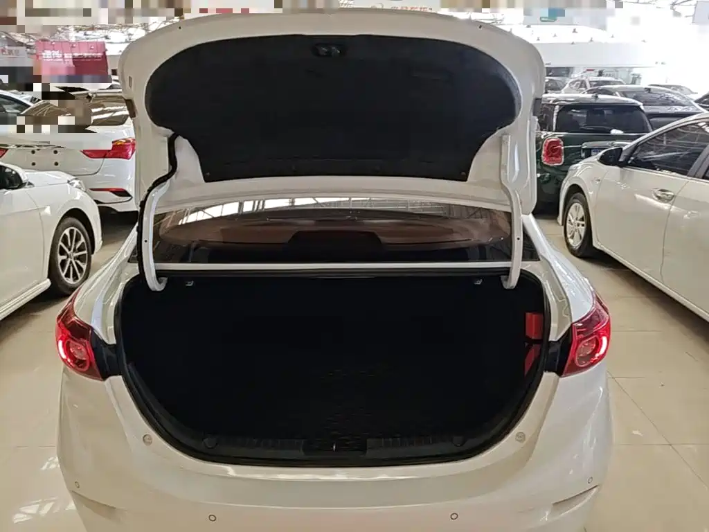 Mazda 3 Axela — миниатюра 19