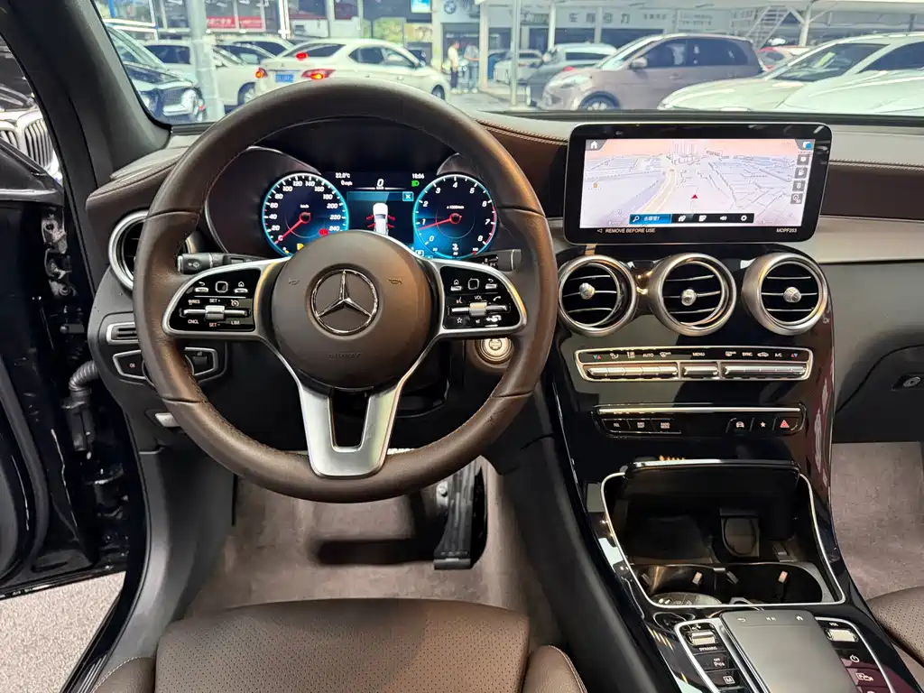 Mercedes-Benz GLC — миниатюра 15