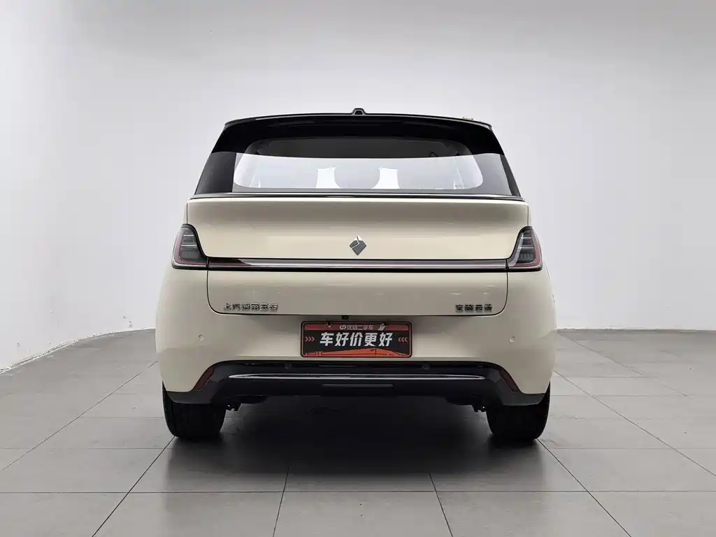 Baojun Yunduo — миниатюра 4