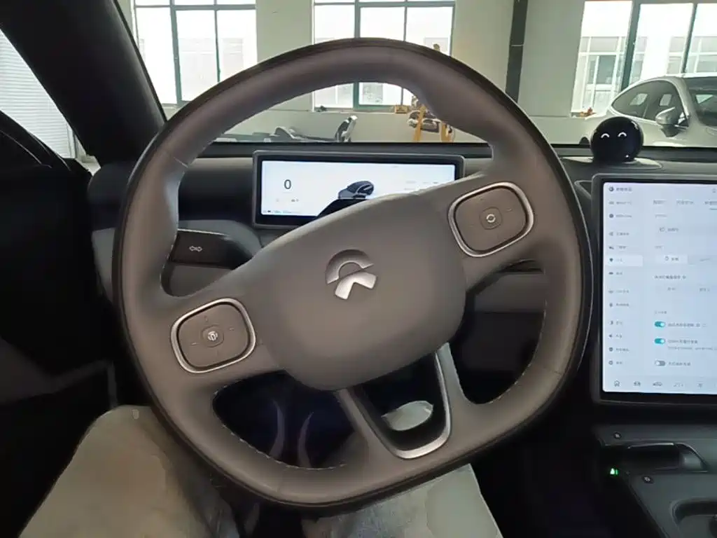 NIO ET5T — миниатюра 11