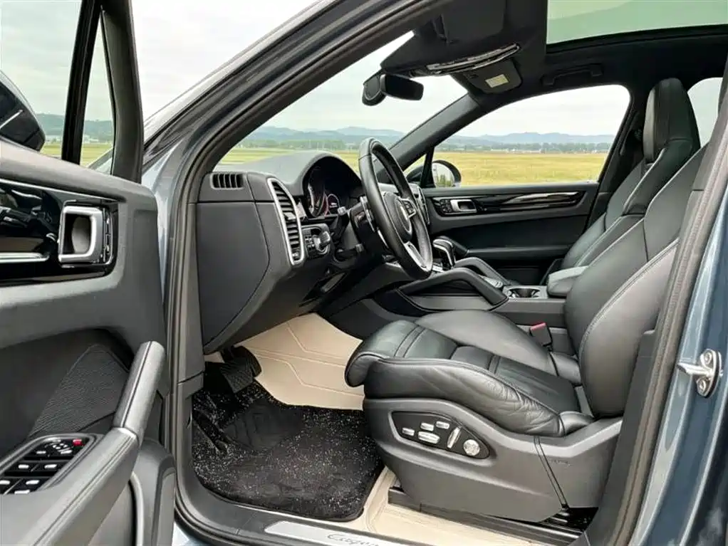 Porsche Cayenne 2018 Cayenne 3.0T