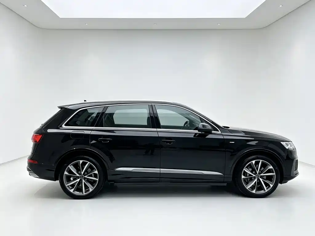 Audi Q7 — миниатюра 6