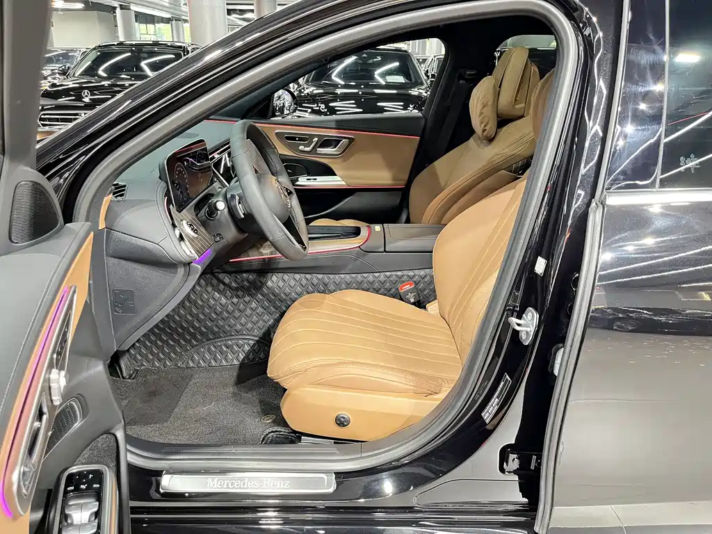 Mercedes-Benz E-Class E 2024 E 300 L Fashion
