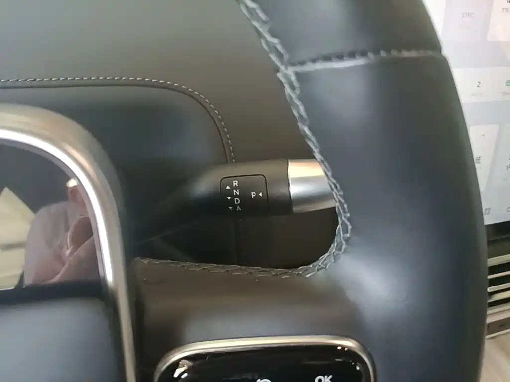 Li Auto Li L8 — миниатюра 14