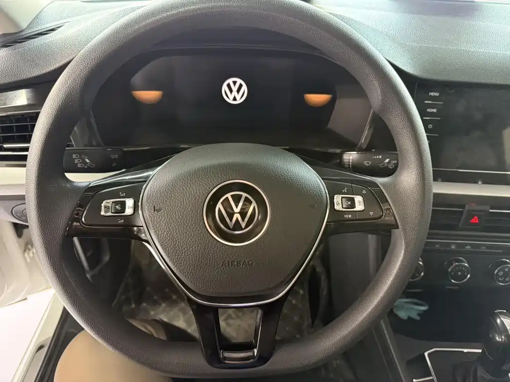 Volkswagen Lavida — миниатюра 14