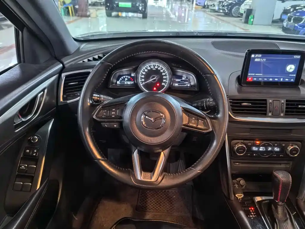 Mazda CX-4 — миниатюра 7