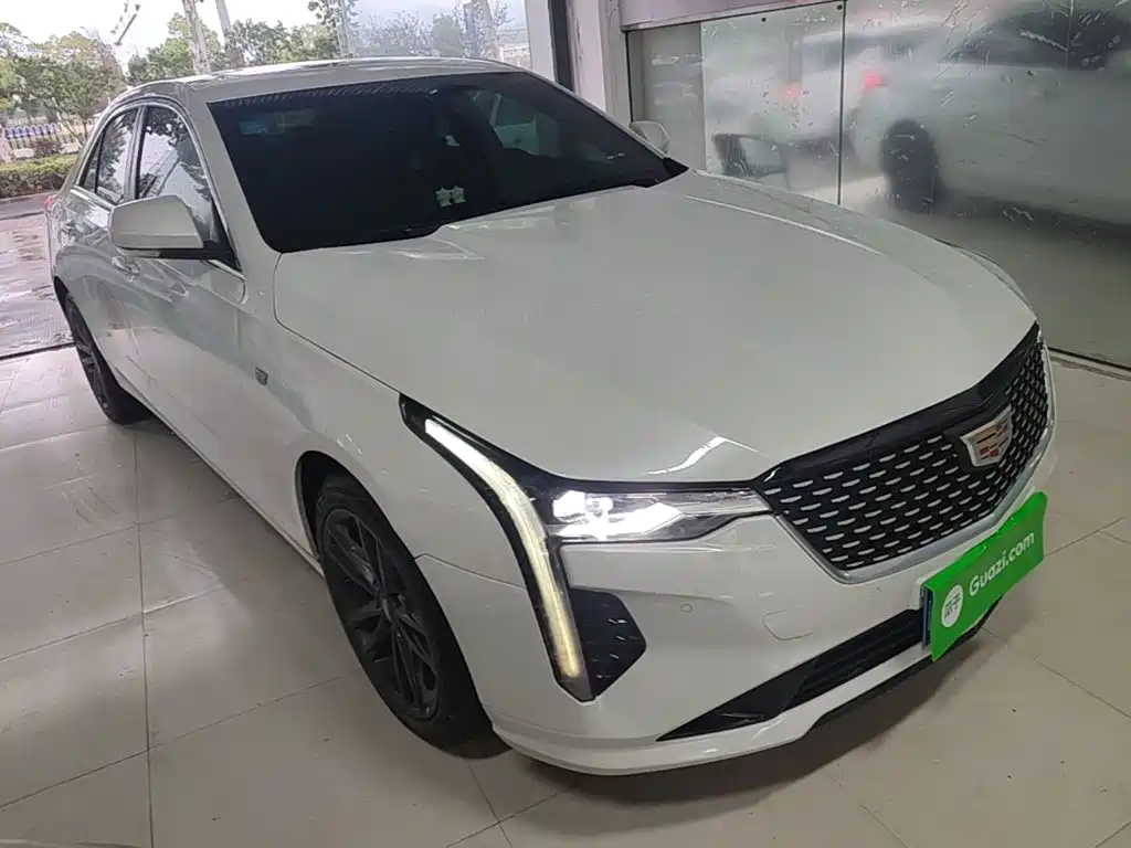Cadillac CT4 — миниатюра 4