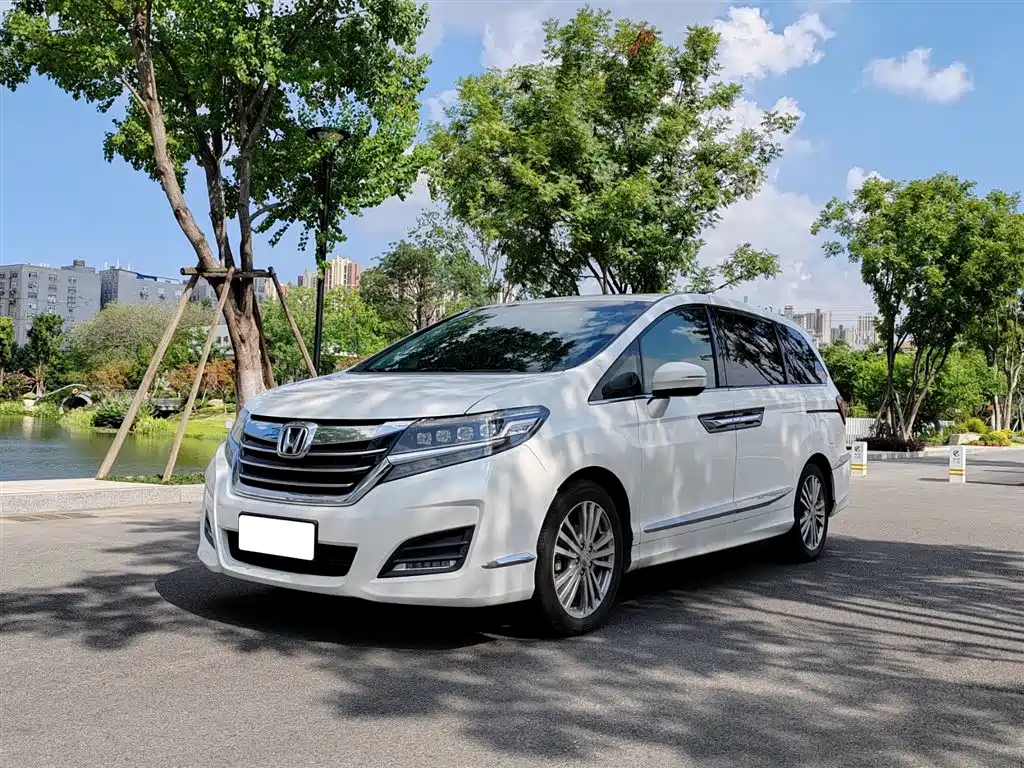 Honda Elysion 2017