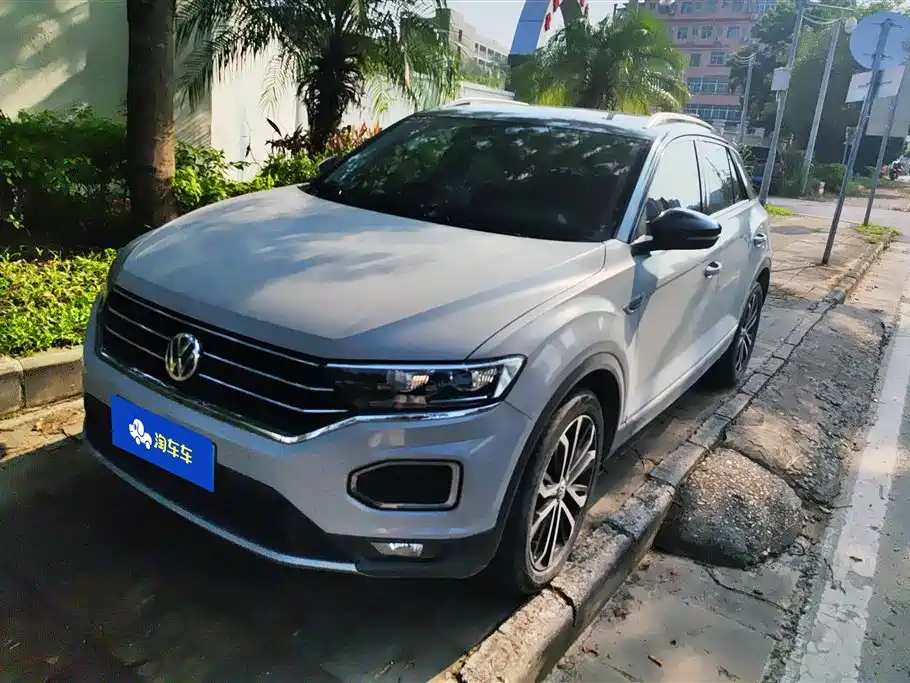 Купить Volkswagen T-Roc